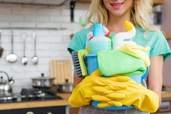 Protective Clothing Items You Need in Your Commercial Kitchen