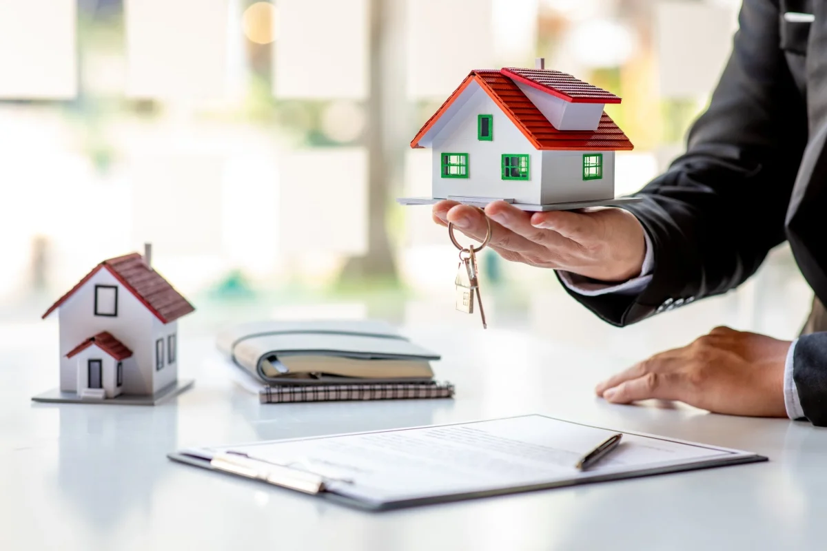 Real Estate Builders: A Complete Guide for Homeowners & Investors Real Estate Builders: A Complete Guide for Homeowners & Investors