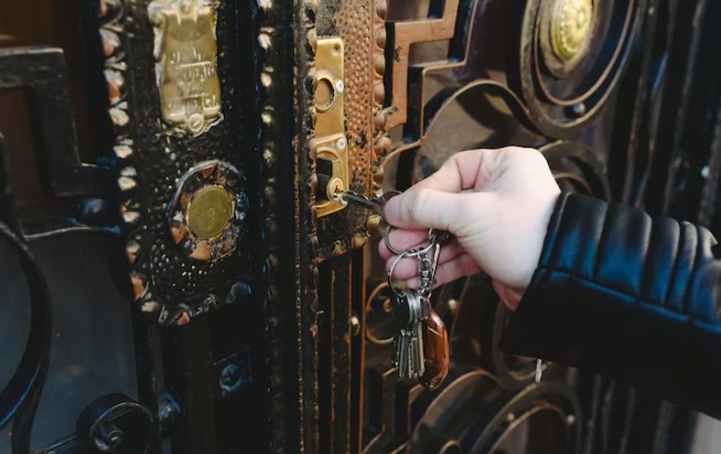 How Can Locksmiths Use Content to Increase Organic Traffic