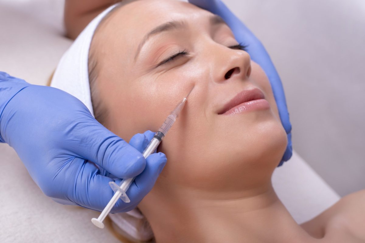 How Skin Needling Helps Your Skin Look Smoother
