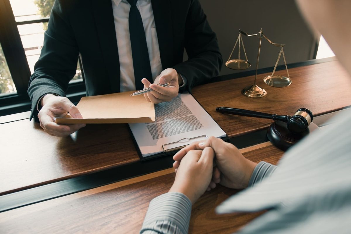 Top Legal Services Offered by Business Lawyers in Ontario Top Legal Services Offered by Business Lawyers in Ontario