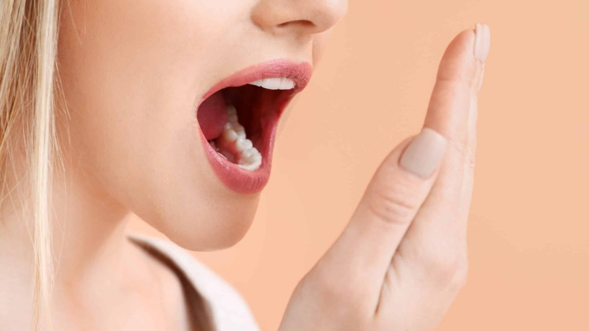 How to Maintain Fresh Breath All Day Long — Naturally How to Maintain Fresh Breath All Day Long — Naturally