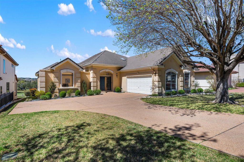 Best And Top Golf Community Homes For Sale In Lakeway, TX