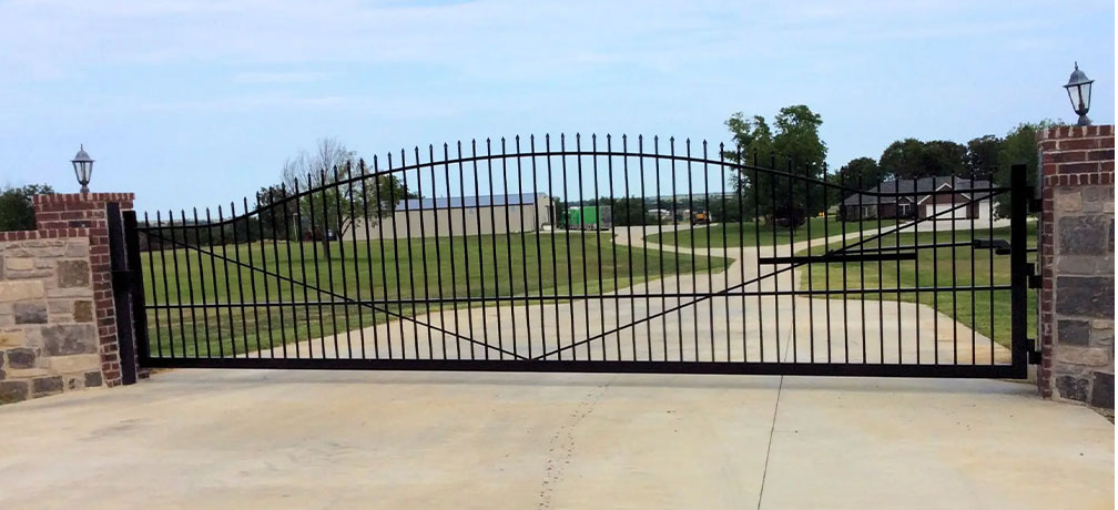 Make Your Entrance Stand Out With Beautiful Walkway Gates in Miami