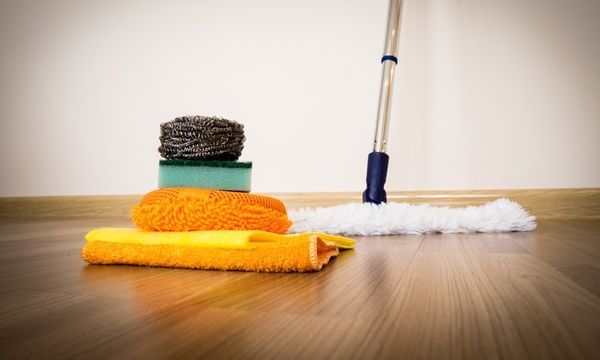 How Daily Life Shapes Wood Floor Cleaning Services