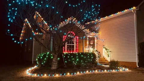 Can Christmas Lighting Reduce Energy Use With LED Options?