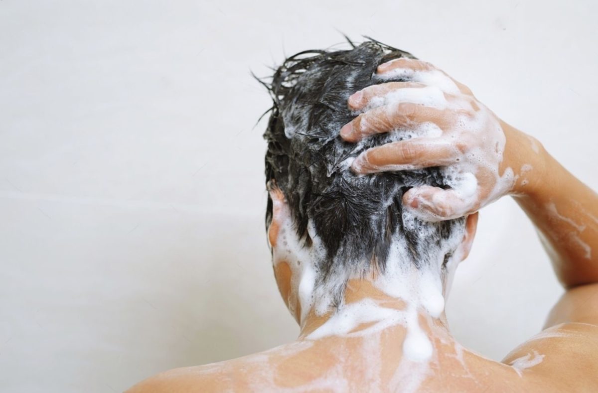 Understanding Dandruff as a Skin Issue and How to Treat It Gently