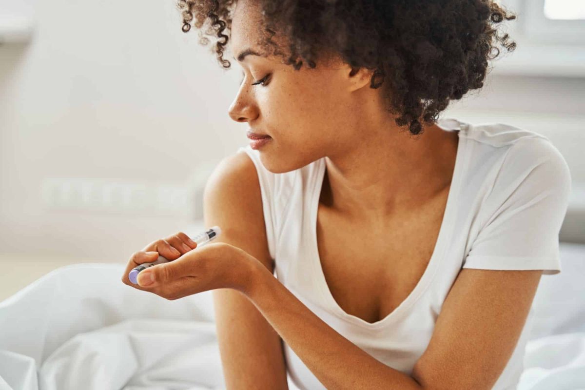 How to Recognize and Report Problems After an Injection at Home