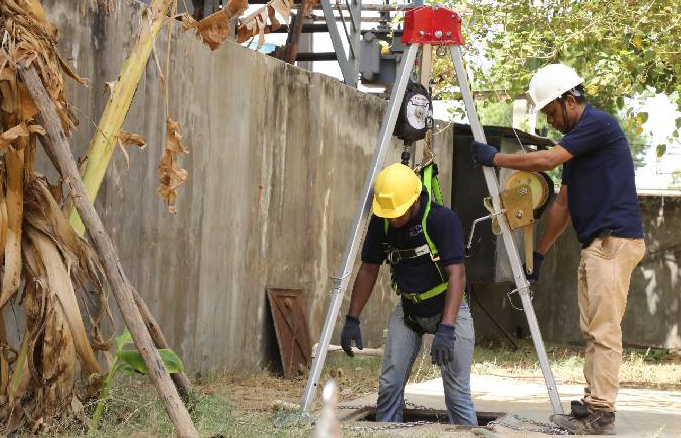 Personal Fall Arrest System Manufacturer with indianinovatix: Redefining Workplace Safety