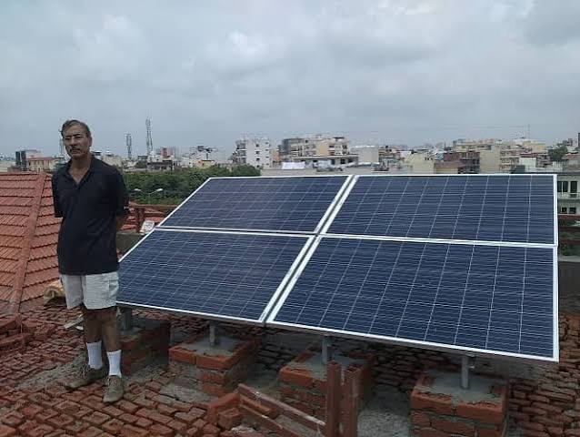 How Many Solar Panels Are Required for a 1kW System? Quick Sizing Guide